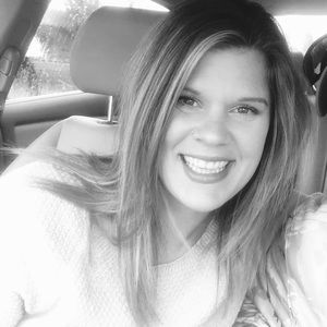 Meet your Posher, Tiffany